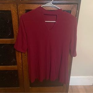 So tunic with cut out in front